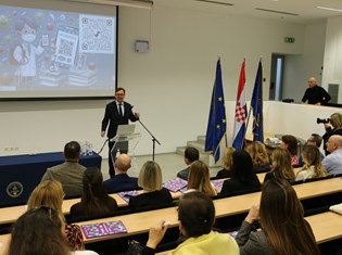 IMG_3887.JPG